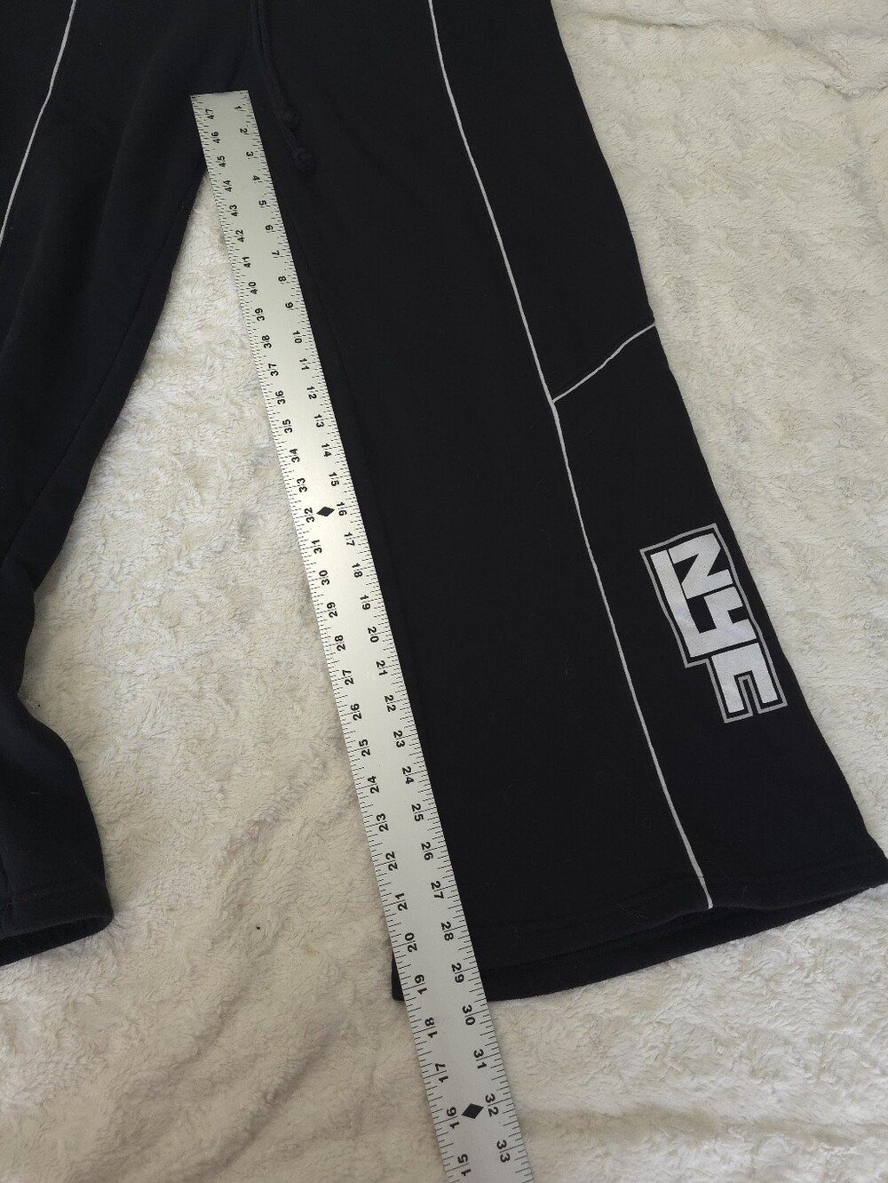 Fashion Nova Black Zip-Up Cropped Sweatshirt And Sweatpants Set - Picture 7 of 11